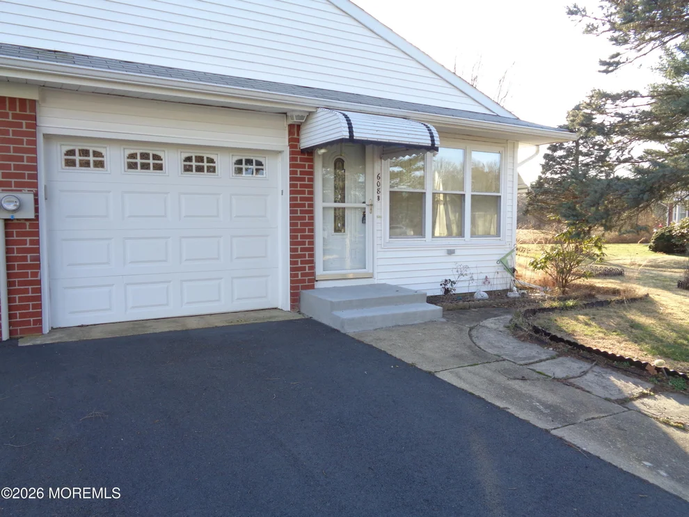 Unit for sale at 608 B Willow Lane, Whiting, NJ 08759