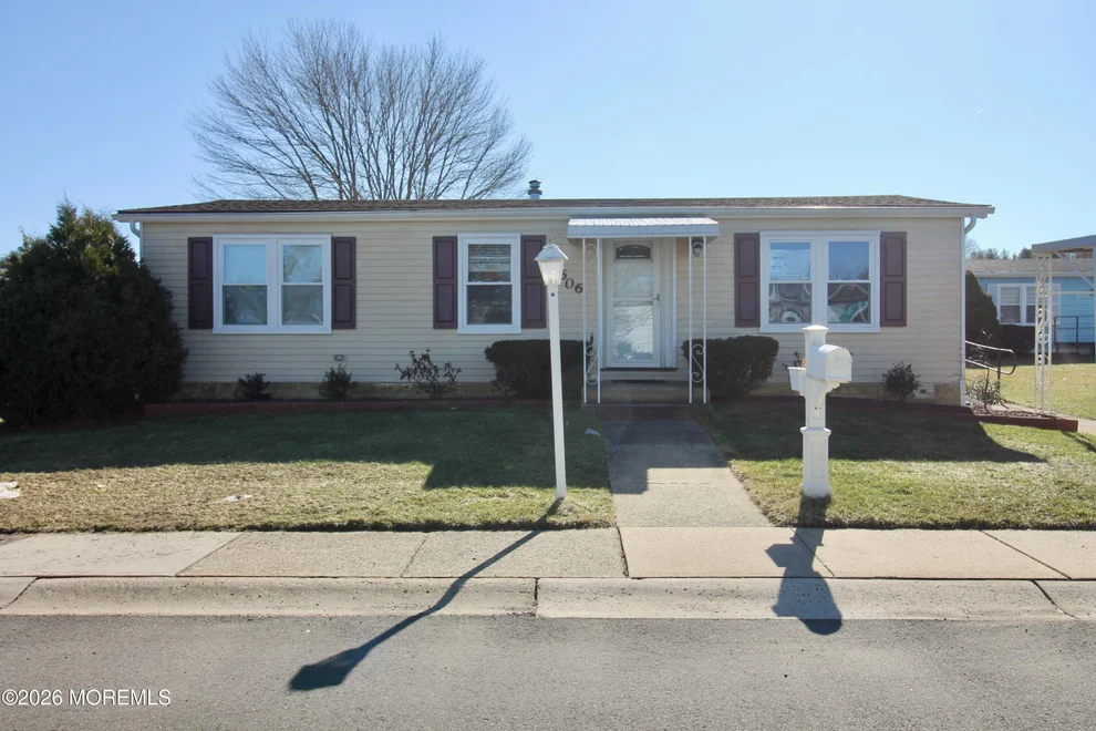 Unit for sale at 606 Jerome Place, Freehold, NJ 07728