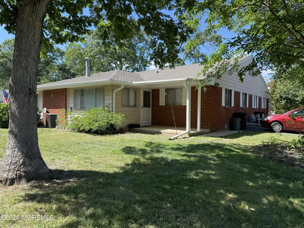 Unit for sale at 23 A Cardinal Street, Manchester, NJ 08759