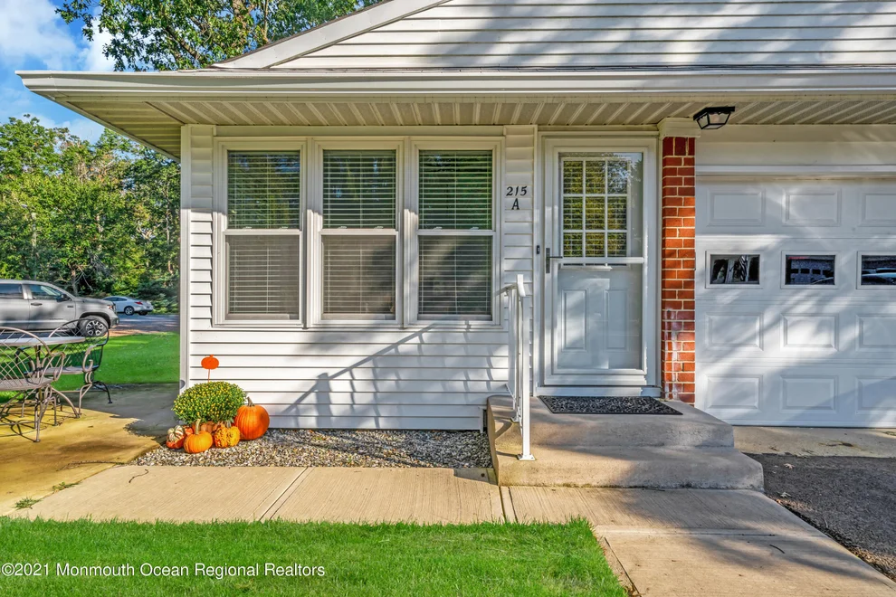 Unit for sale at 215 Laurel Place, Whiting, NJ 08759
