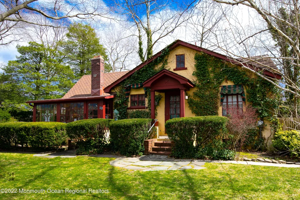 Unit for sale at 22 Warren Avenue, Manasquan, NJ 08736