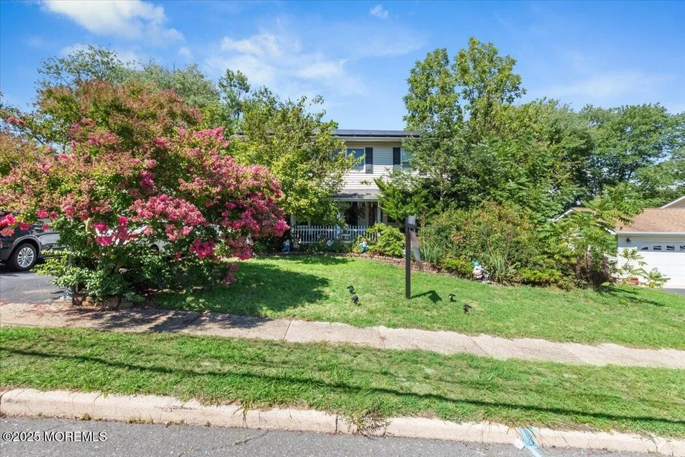 Unit for sale at 8 Hawaii Road, Jackson, NJ 08527