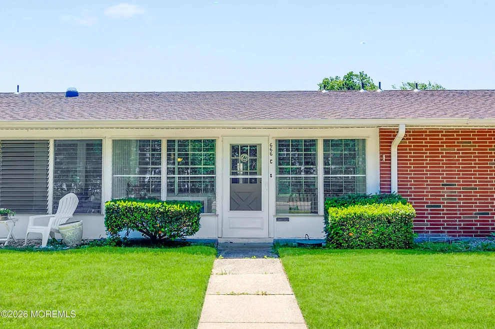 Unit for sale at 666 Plymouth Drive, Lakewood, NJ 08701