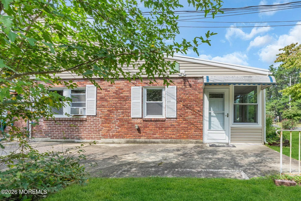 Unit for sale at 6 B Beech Street, Toms River, NJ 08757