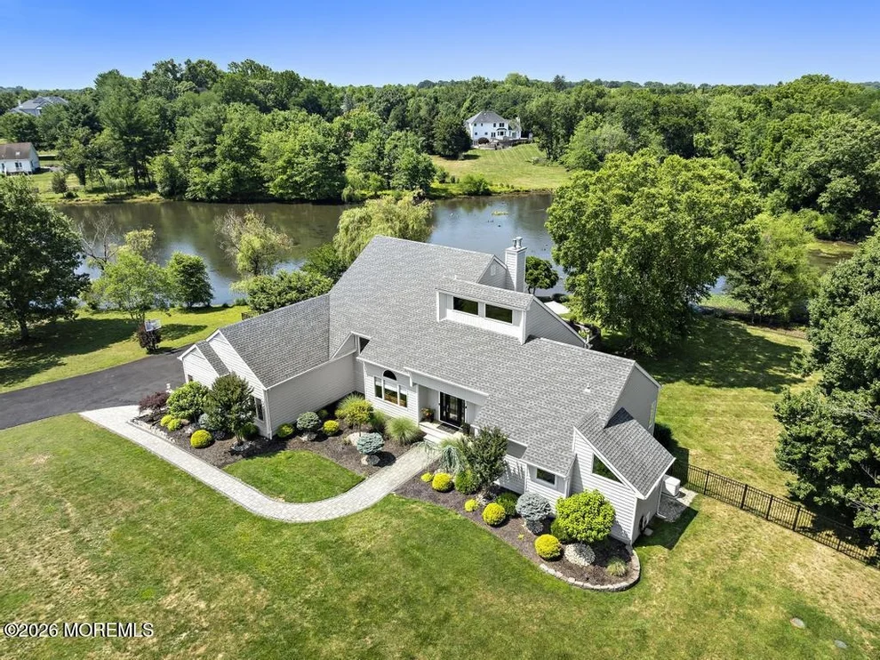 Unit for sale at 31 Highland Ridge Road, Manalapan, NJ 07726