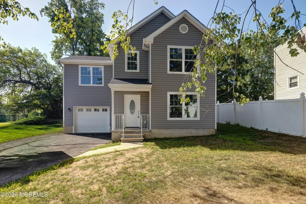 Unit for sale at 195 Greenwood Drive, Keyport, NJ 07735