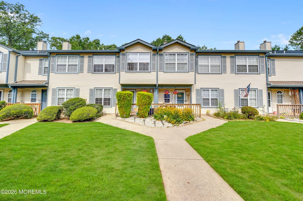 Unit for sale at 5 Shearwater Hollow, Bayville, NJ 08721