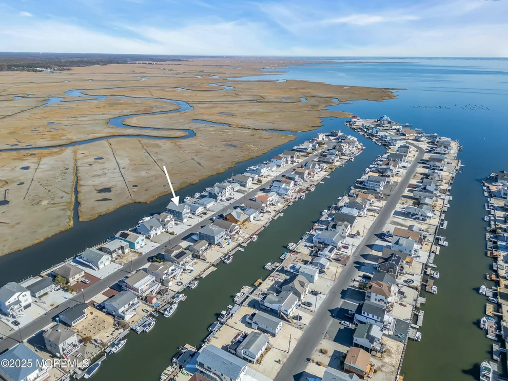 Unit for sale at 385 Kingfisher Road, Tuckerton, NJ 08087