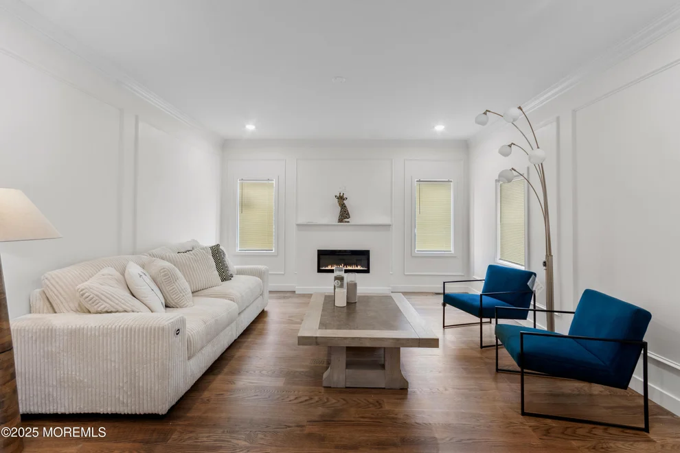 Unit for sale at 14A New Brunswick Avenue, Matawan, NJ 07747