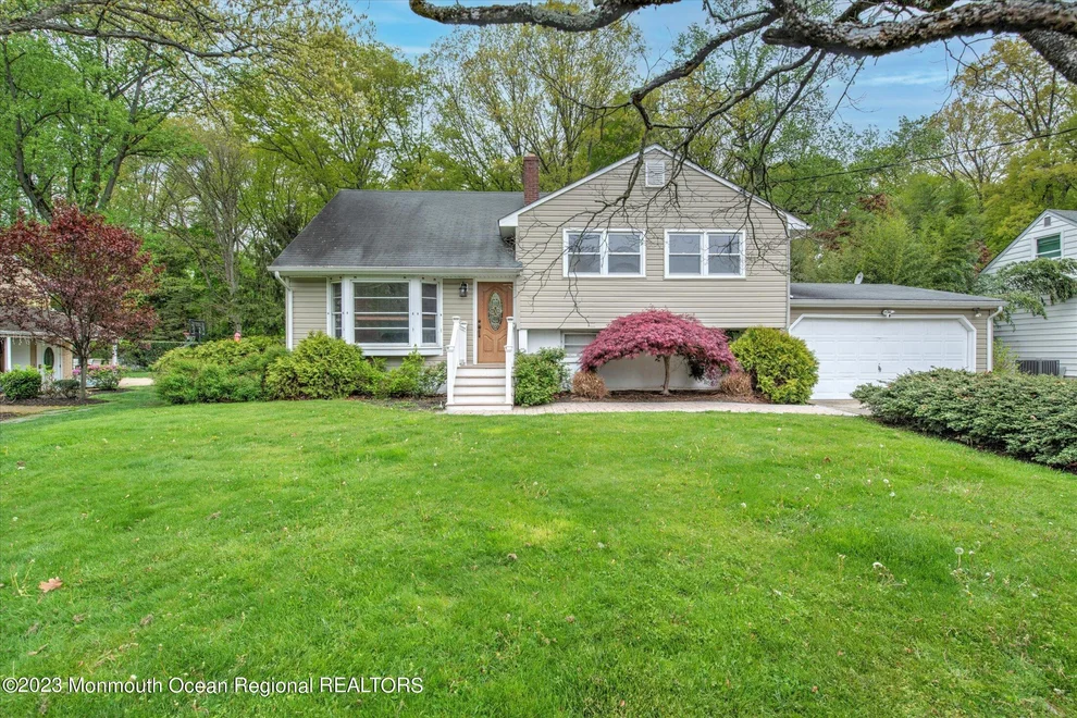 Unit for sale at 74 Woodside Drive, Red Bank, NJ 07701
