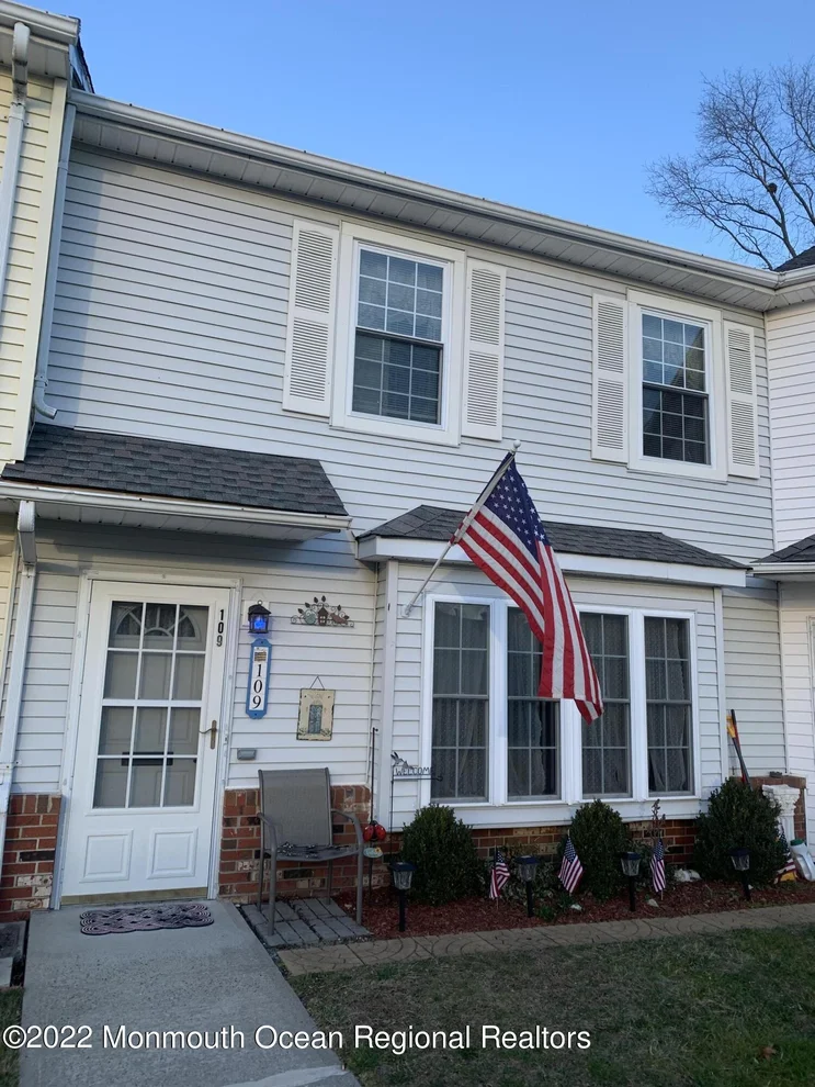 Unit for sale at 109 Joan Court, Jackson, NJ 08527
