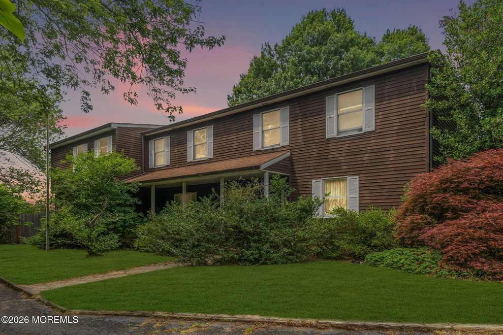 Unit for sale at 210 Church Street, Belford, NJ 07718