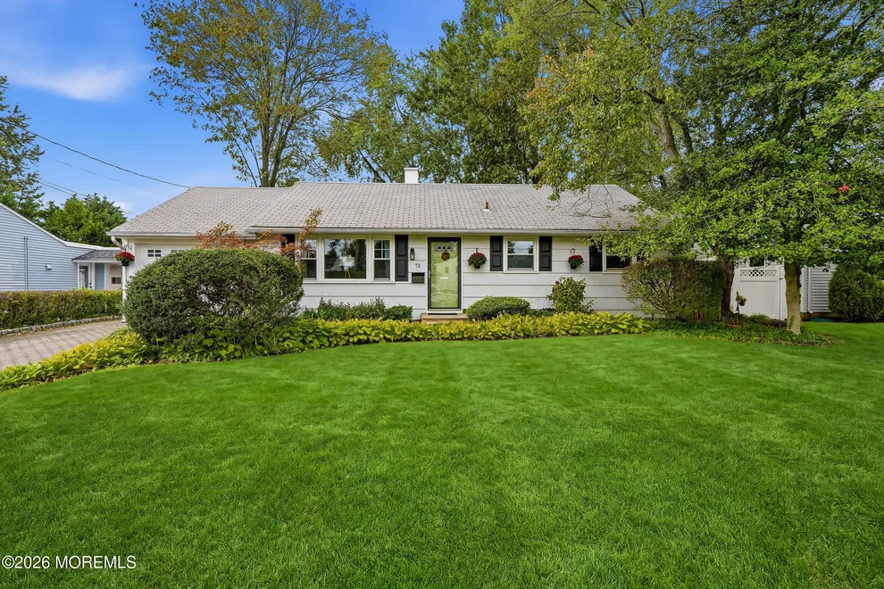 Unit for sale at 72 W Wilson Circle, Red Bank, NJ 07701