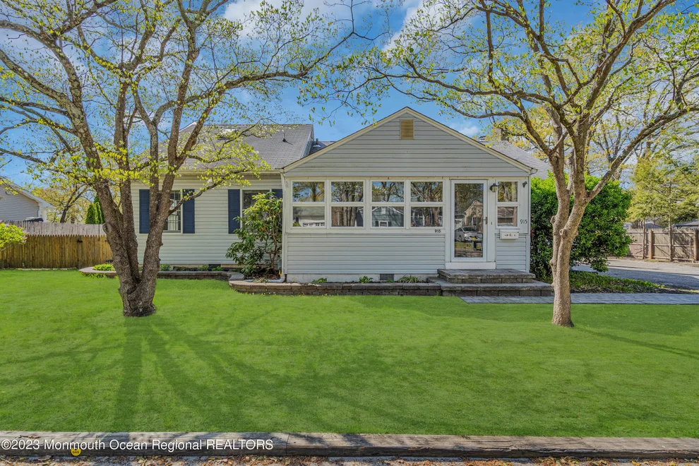 Unit for sale at 915 Sunset Avenue, Point Pleasant, NJ 08742