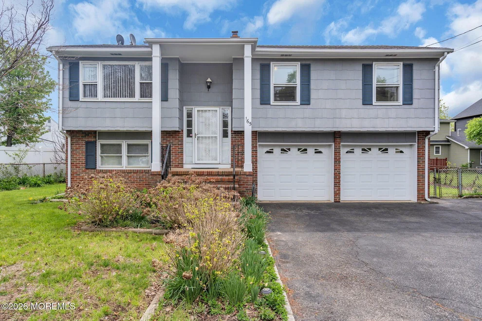 Unit for sale at 165 Old Post Road, Edison, NJ 08817