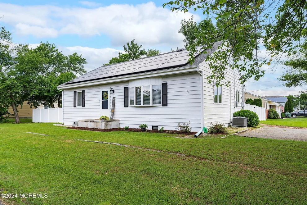 Unit for sale at 552 Lloyd Road, Toms River, NJ 08753