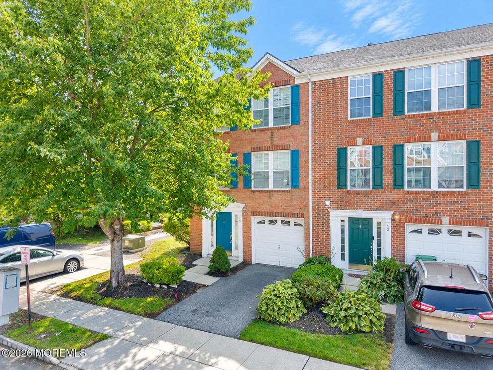 Unit for sale at 14 Abby Road, Farmingdale, NJ 07727