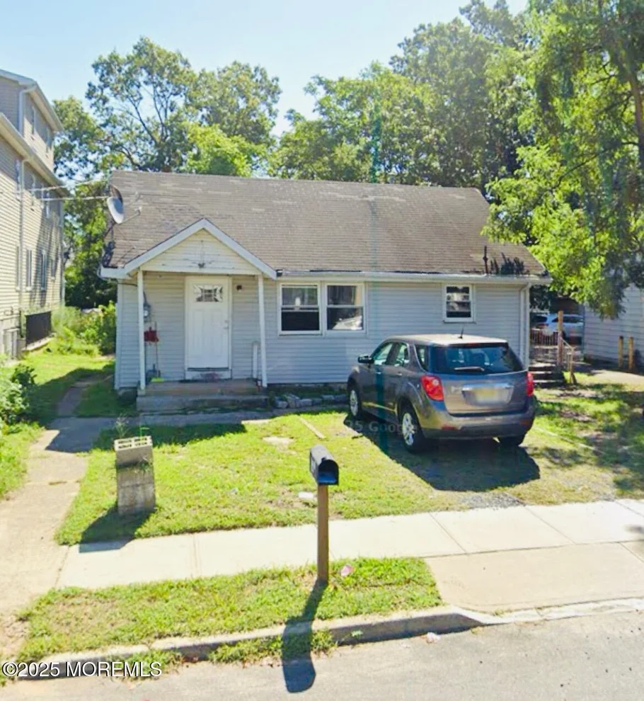 Unit for sale at 109 Arlington Avenue, Lakewood, NJ 08701