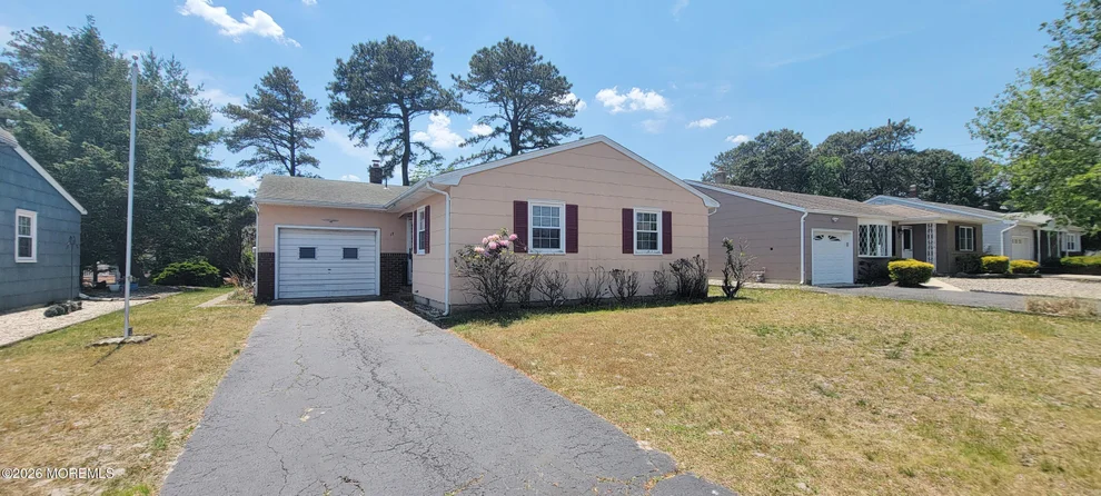 Unit for sale at 17 Bennington Drive, Toms River, NJ 08757