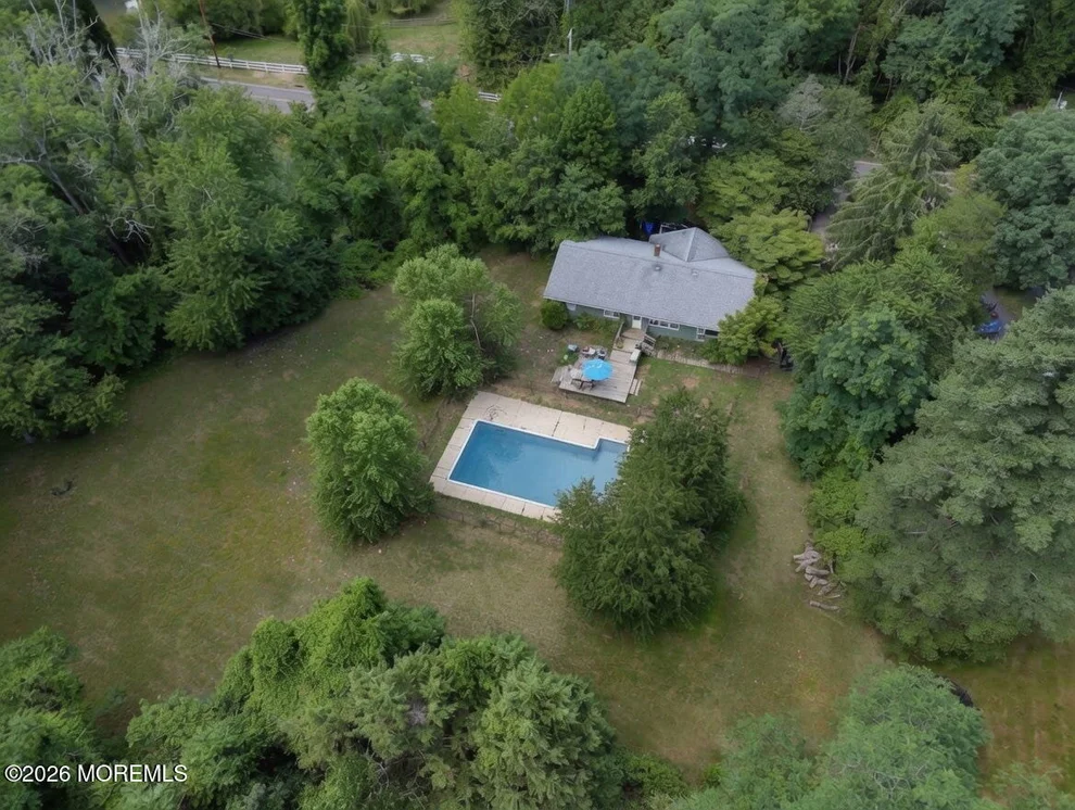 Unit for sale at 115 Browns Dock Road, Atlantic Highlands, NJ 07716