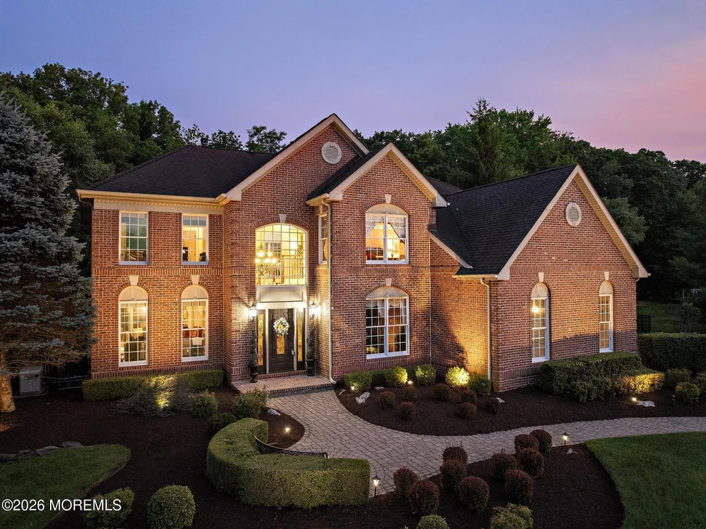 Unit for sale at 200 Aimee Drive, Freehold, NJ 07728