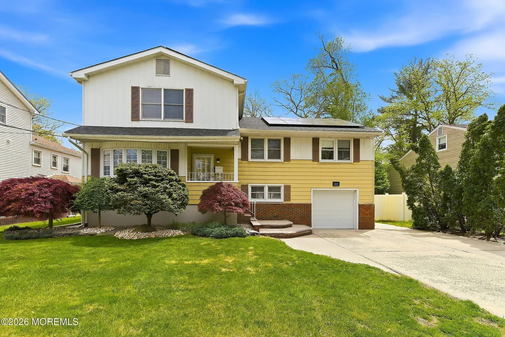 Unit for sale at 117 E Caranetta Drive, Lakewood, NJ 08701