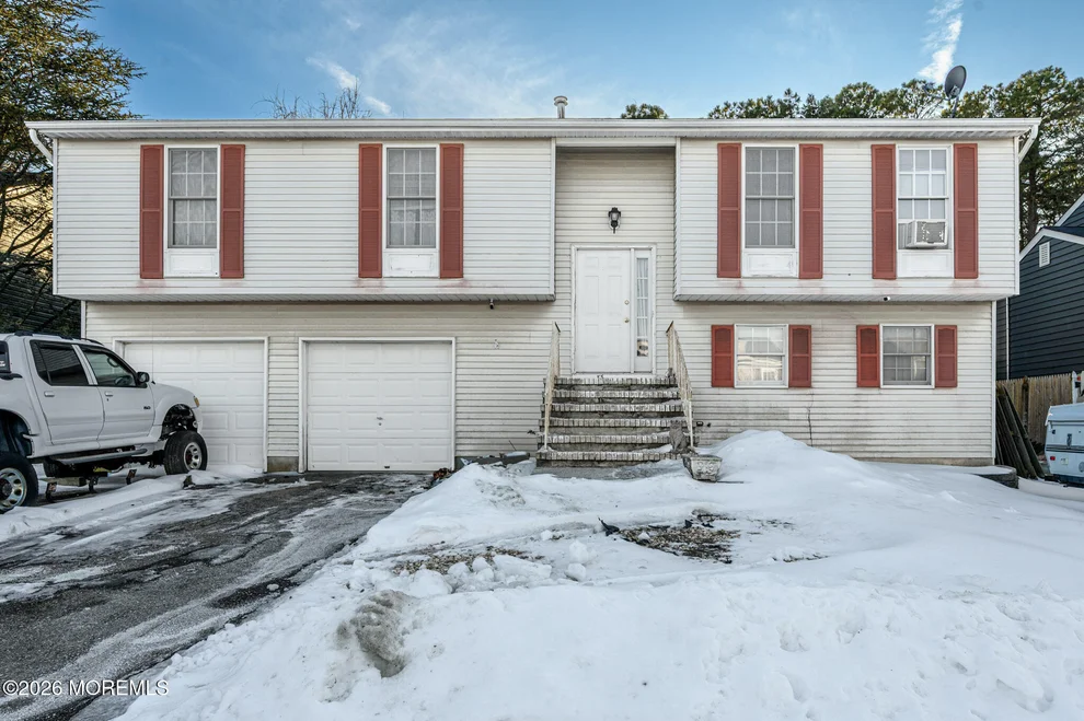 Unit for sale at 33 Compass Lane, Barnegat, NJ 08005