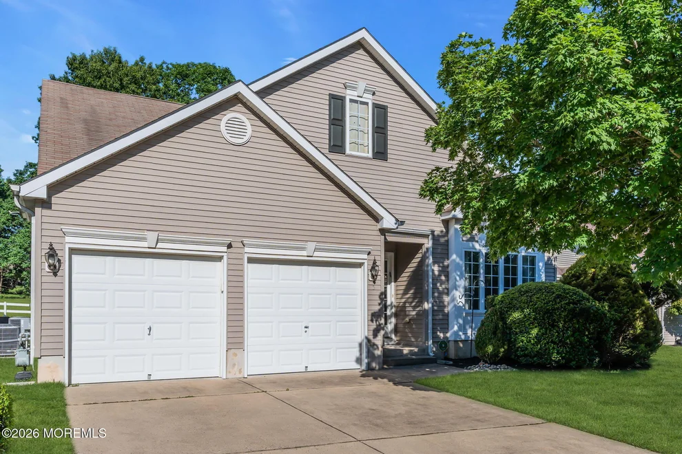 Unit for sale at 5 Shadow Creek Court, Jackson, NJ 08527