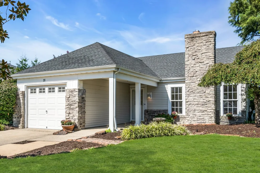 Unit for sale at 2 B Buckingham Drive N, Manchester, NJ 08759