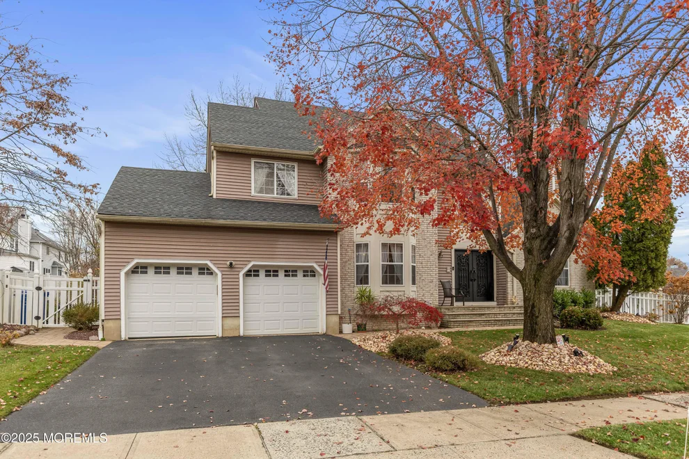 Unit for sale at 2 Kristen Court, Matawan, NJ 07747