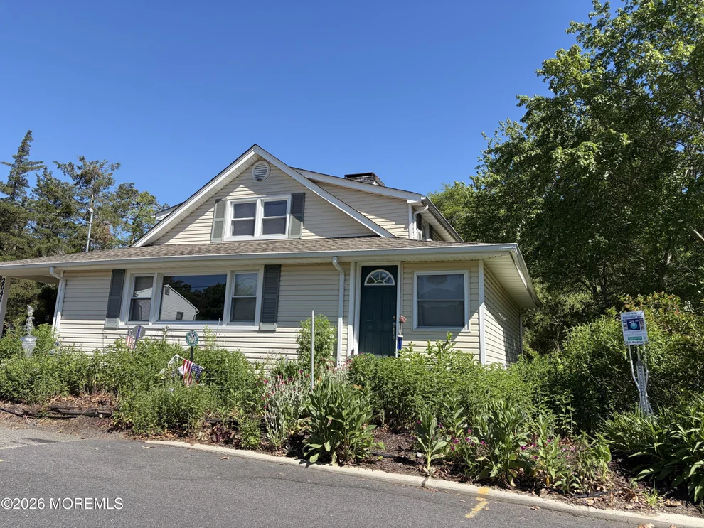 Unit for sale at 2041 8th Avenue, Toms River, NJ 08757