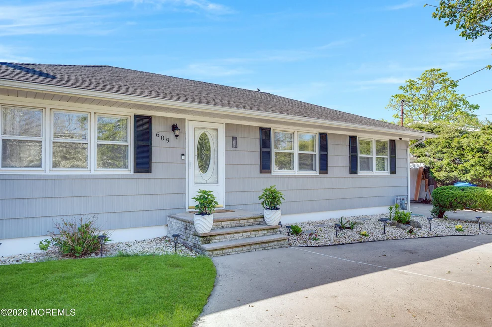 Unit for sale at 609 Adamston Road, Brick, NJ 08723