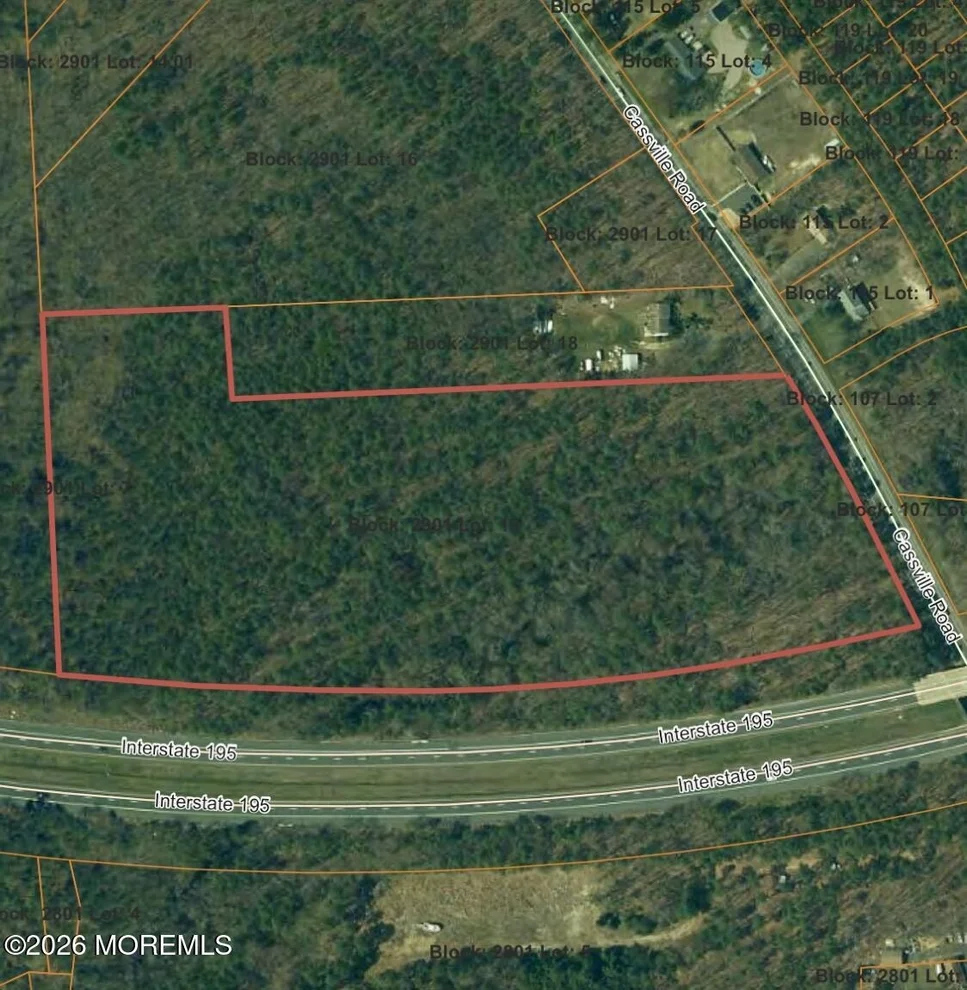 Unit for sale at 905 W Commodore Boulevard, Jackson, NJ 08527