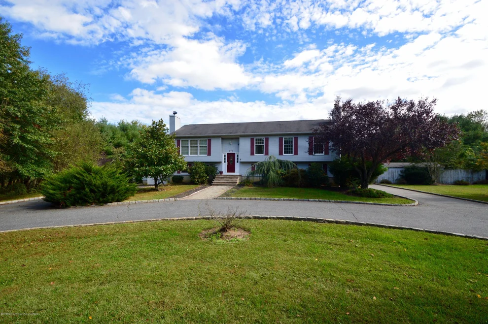 Unit for sale at 162 Millstone Road, Millstone, NJ 08510