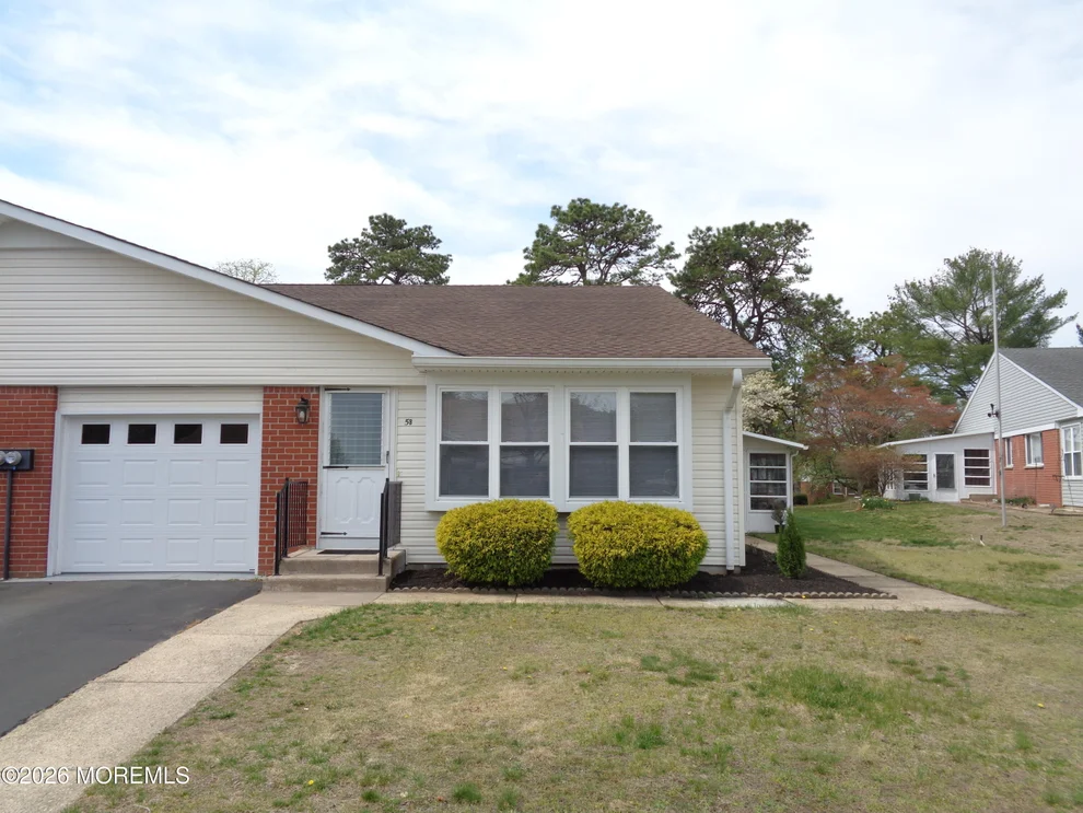 Unit for sale at 5 B Mohawk Court, Whiting, NJ 08759
