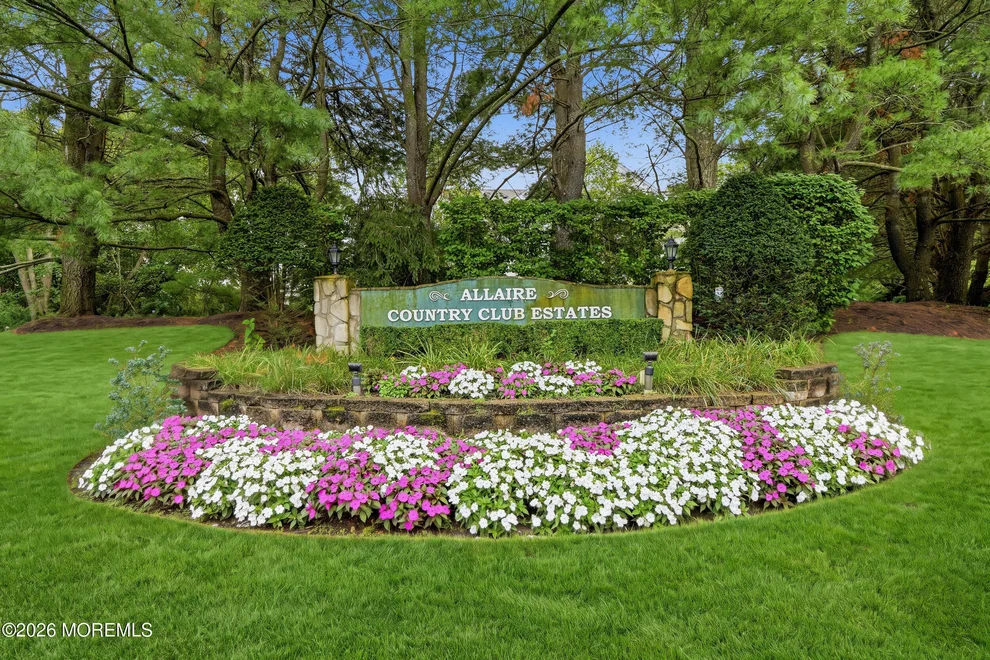 Unit for sale at 410 Deuce Drive, Wall, NJ 07719