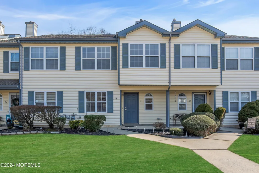 Unit for sale at 59 Quail Run, Berkeley, NJ 08721