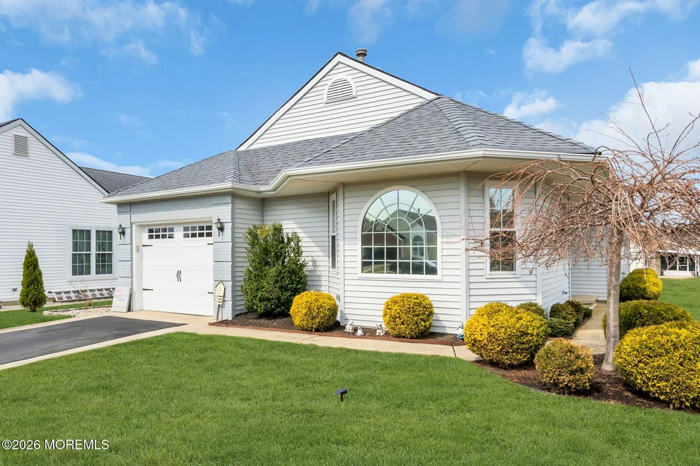 Unit for sale at 11 Sandhurst Court, Toms River, NJ 08757