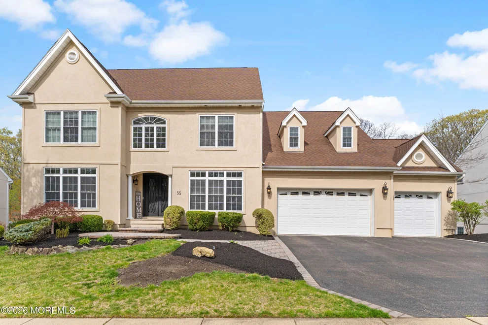 Unit for sale at 55 Hedgerow Lane, Manalapan, NJ 07726