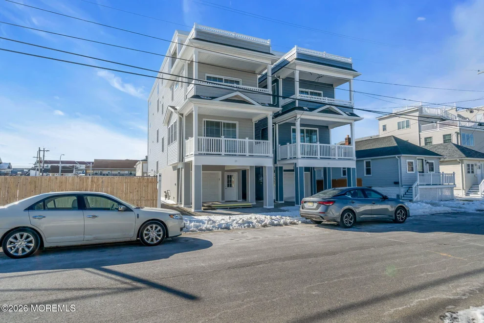 Unit for sale at 121 Franklin Avenue, Seaside Heights, NJ 08751