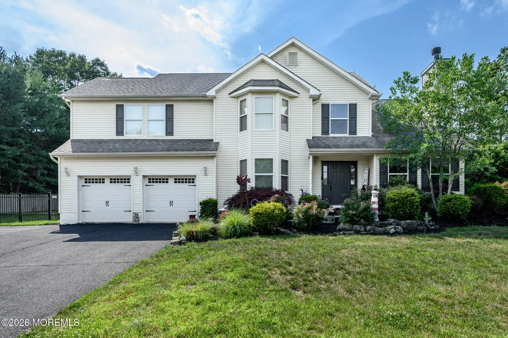 Unit for sale at 9 Country Road, Jackson, NJ 08527