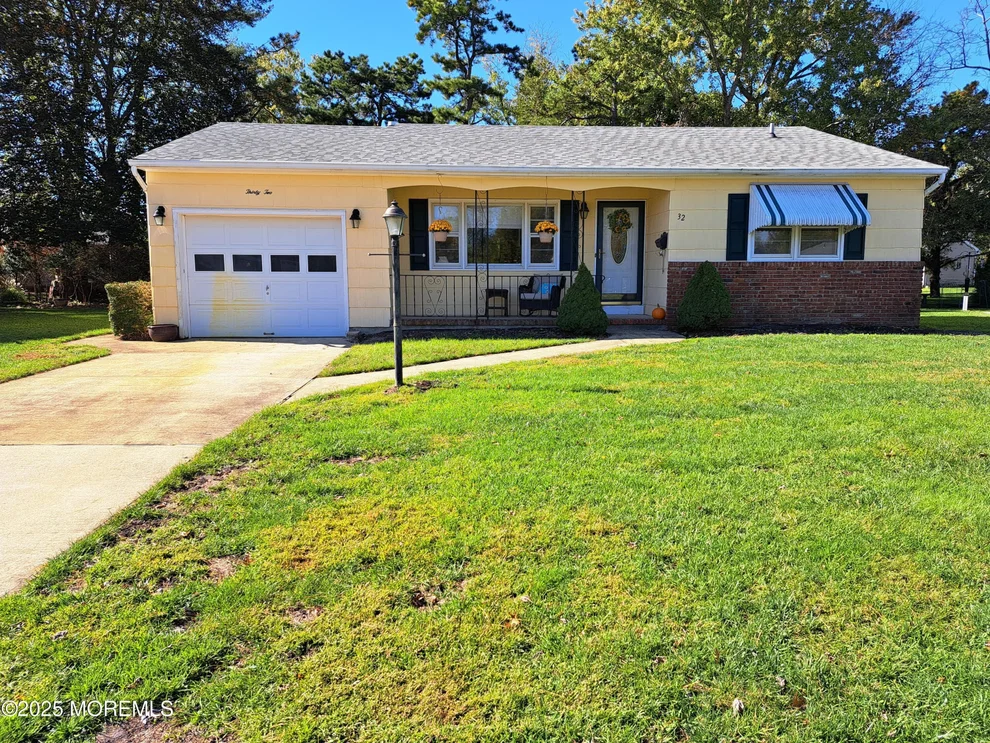 Unit for sale at 32 Sutherland Court, Toms River, NJ 08757