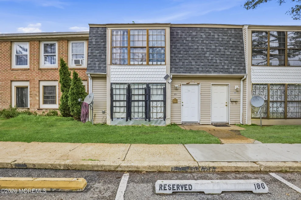 Unit for sale at 186 Coventry Drive, Lakewood, NJ 08701