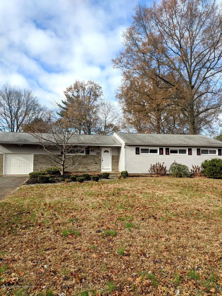 Unit for sale at 84 Stratford Road, Tinton Falls, NJ 07724