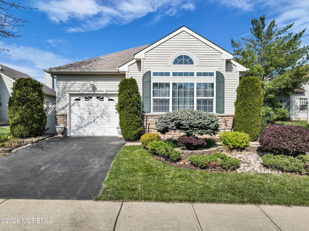 Unit for sale at 9 Florian Court, Manchester, NJ 08759