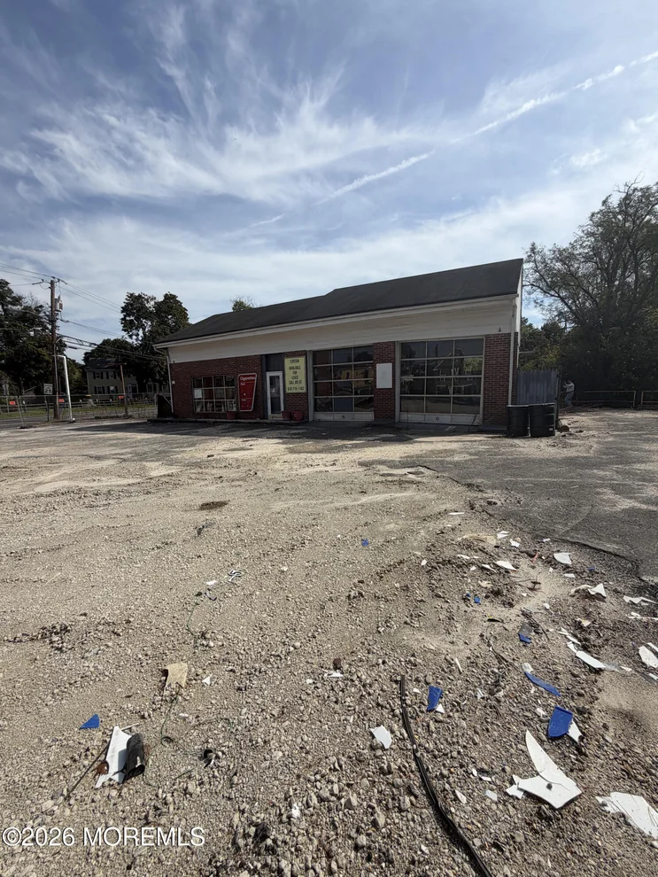 Unit for sale at 3 County Rd 526, Allentown, NJ 08501