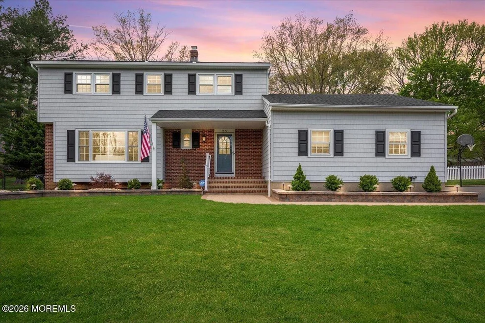 Unit for sale at 25 Wildhedge Lane, Holmdel, NJ 07733