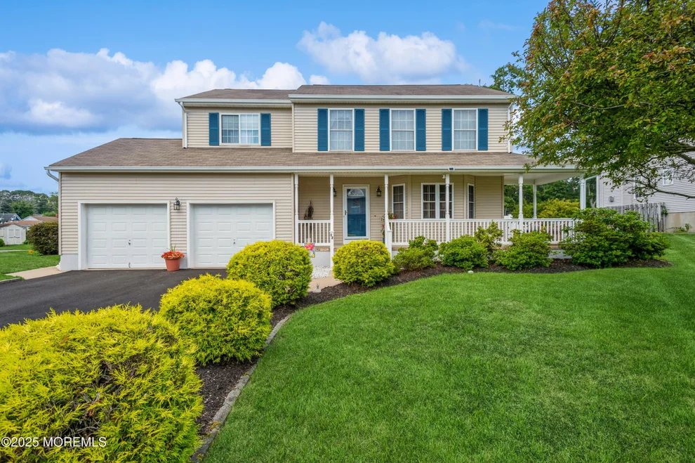 Unit for sale at 12 Aarons Way, Brick, NJ 08723