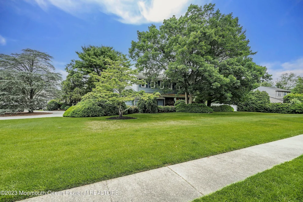 Unit for sale at 2 Trinity Place, Toms River, NJ 08753