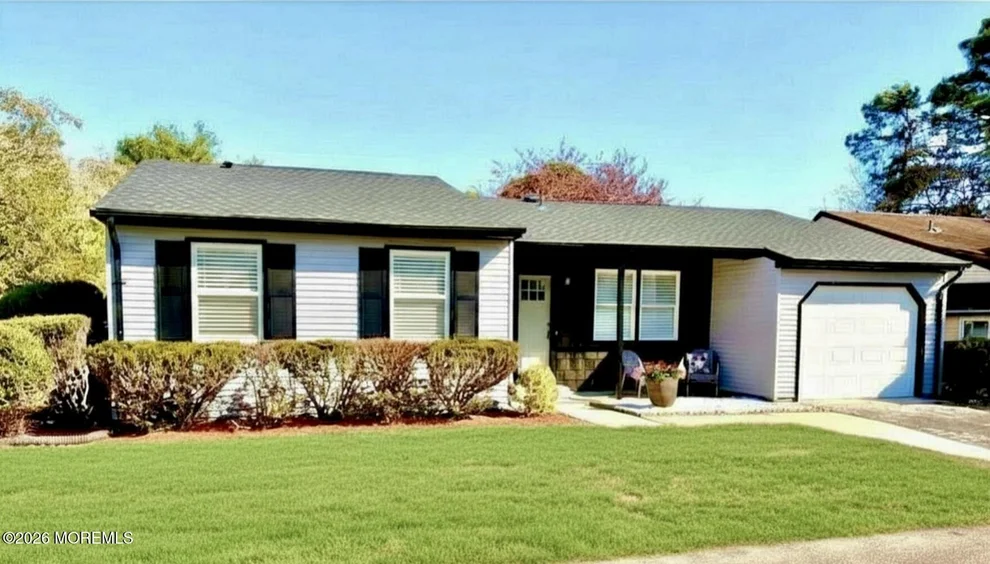 Unit for sale at 69 Chelsea Drive, Manchester, NJ 08759